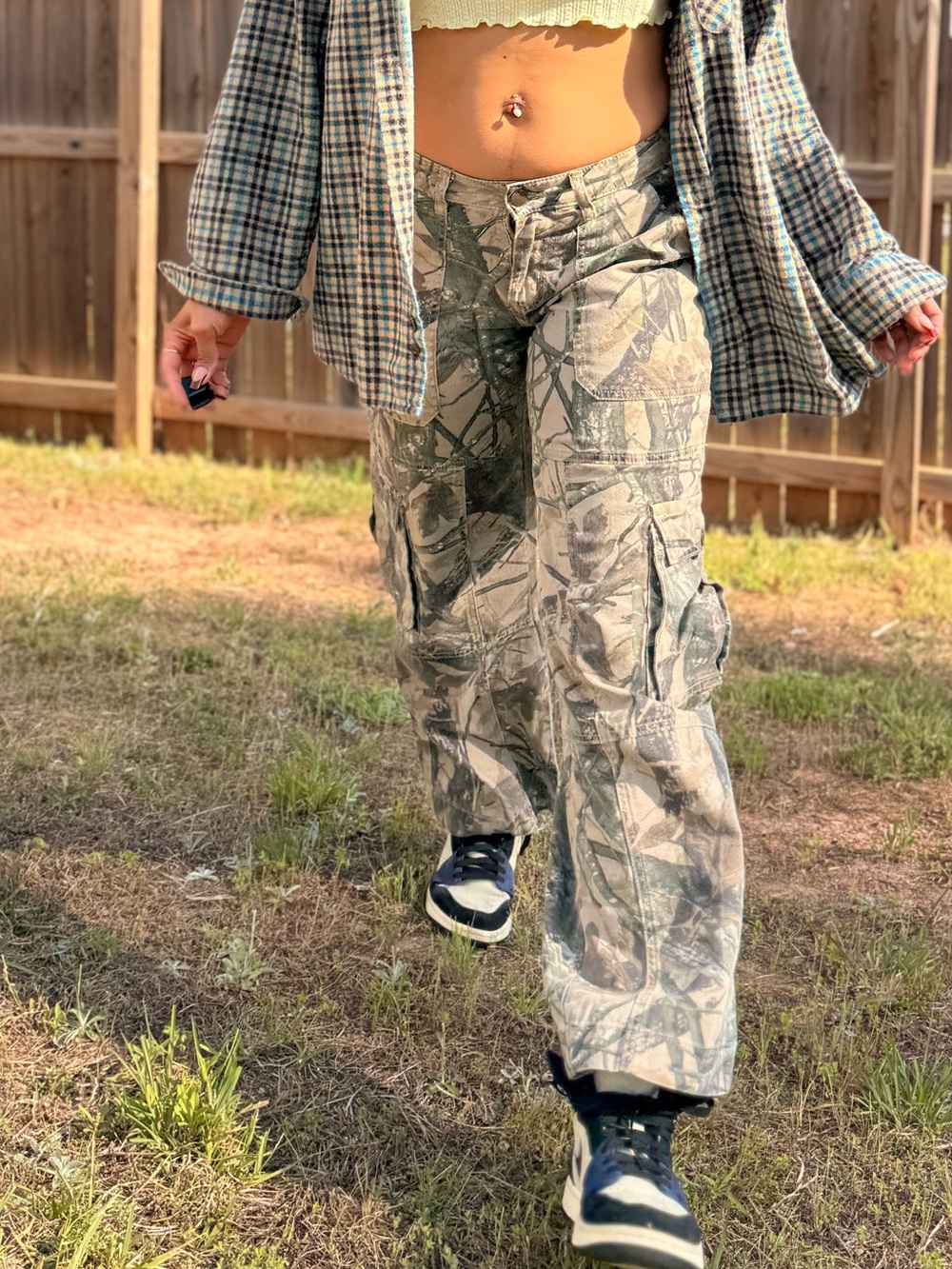 TCL Camouflage Cotton Cargo Pants in Beige and Olive - Picture 5 of 8